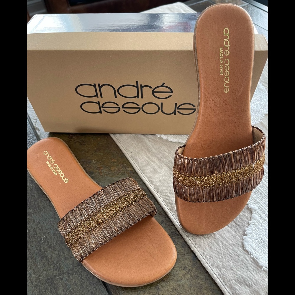 BWT Women's Andre Assous Slide Sandals, Size 7